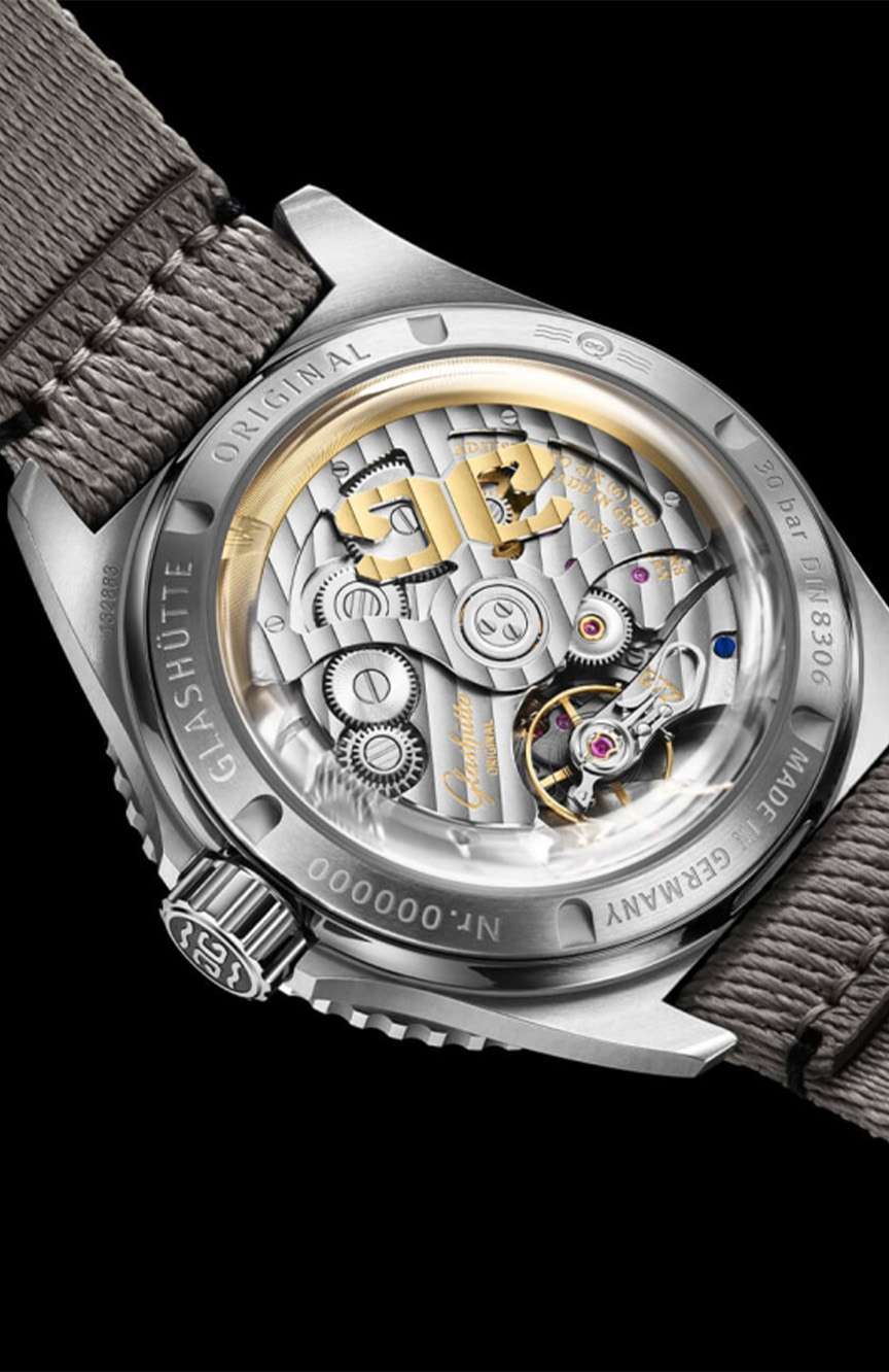 GLASHUTTE ORIGINAL SEAQ PANORAMA DATE