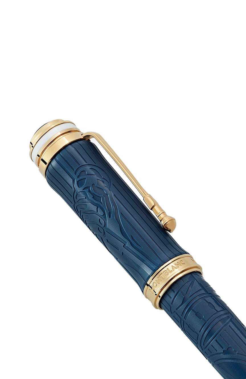 مون بلان قلم حبر سائل من مجموعة شخصيات عظيمة تكريمًا لفرقة كوين بإصدار خاص