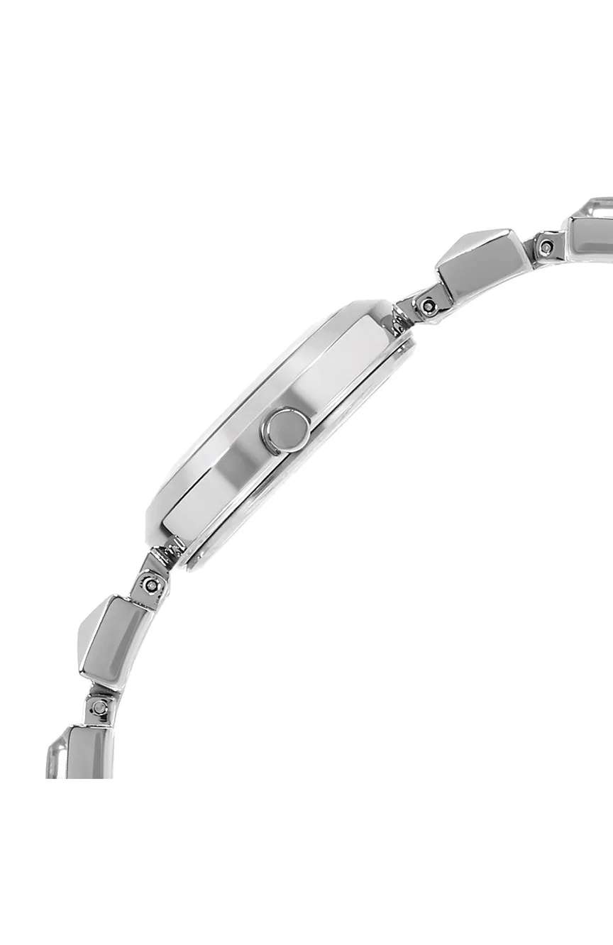 تيتان ساعة اليد راجا