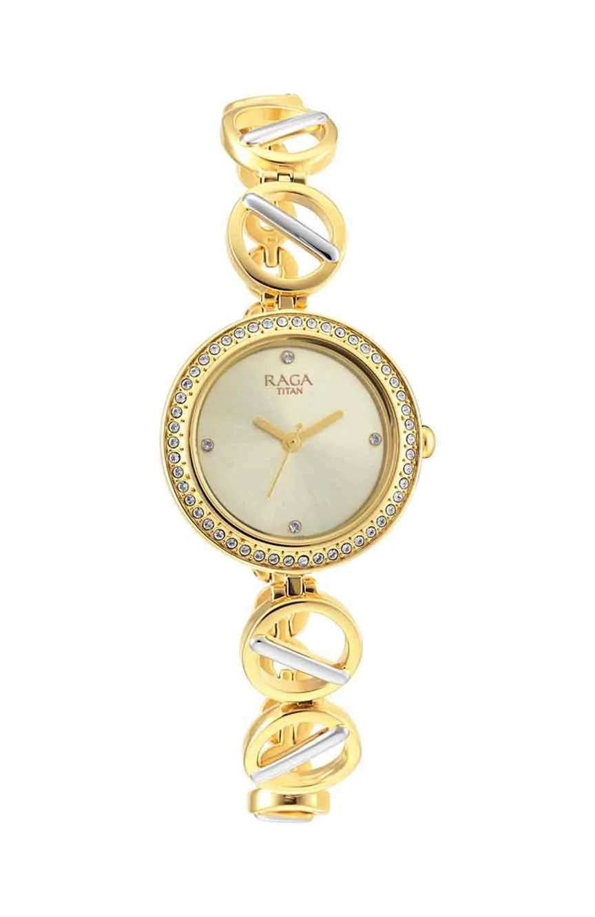 تيتان ساعة تيتان راجا فيفا بميناء فضي وسوار معدني للنساء