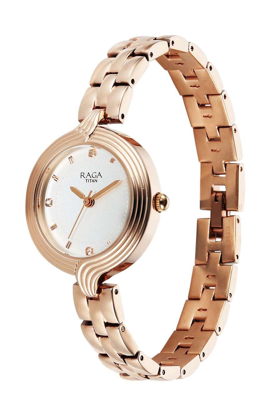 تيتان Analog Watch for Women