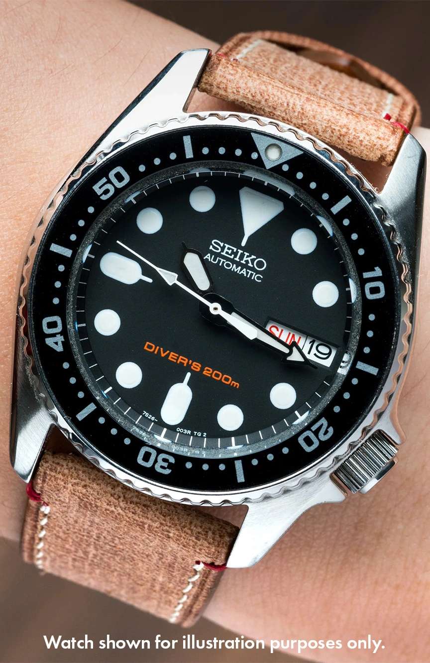 ديلوجز سوار من جلد بابيل بلون الجلد الطبيعي