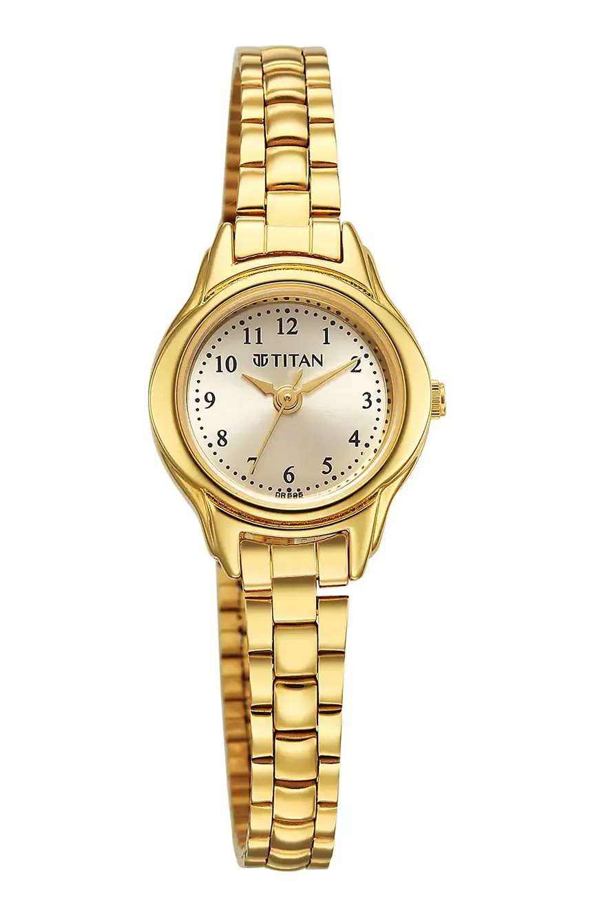 Titan Karishma Champagne Round Dial Gold Stainless Steel Strap Analog Watch For Women