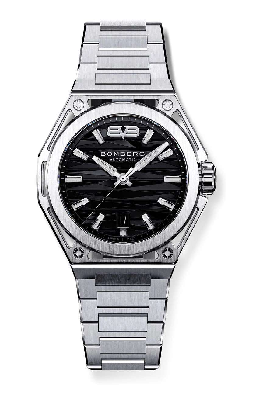 بومبيرج إيدج بلاك