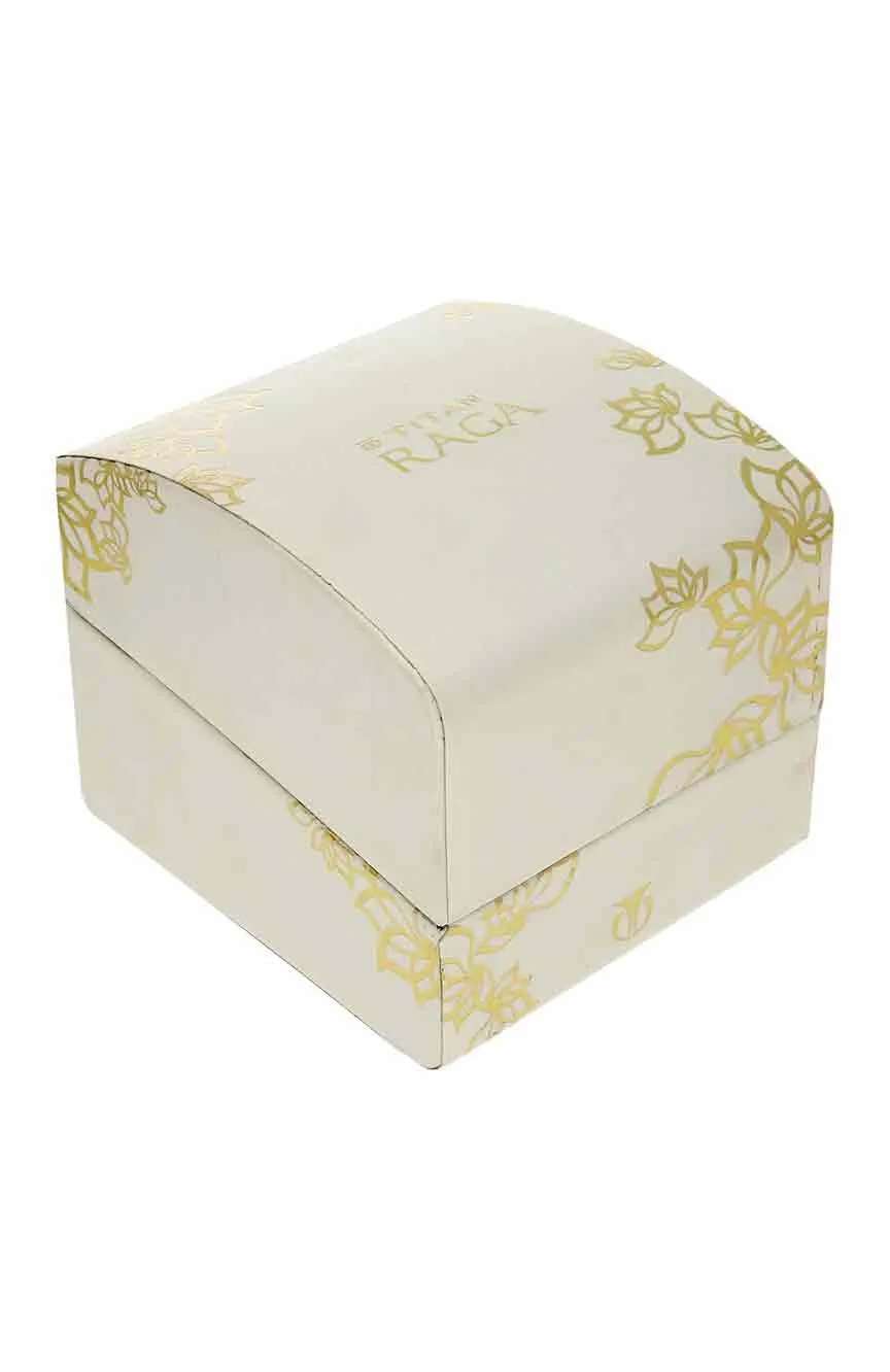 تيتان ساعة تيتان راجا فيفا بميناء بلون الشمبانيا وسوار ستانلس إستيل للنساء