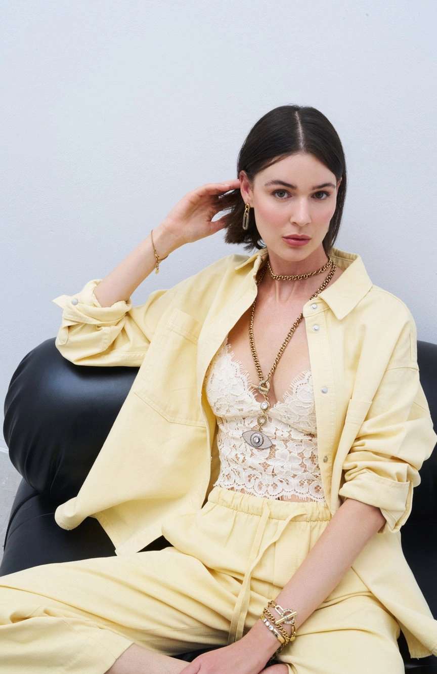 مون ريف Gold Plated Brass and Zircon Chain Bracelet