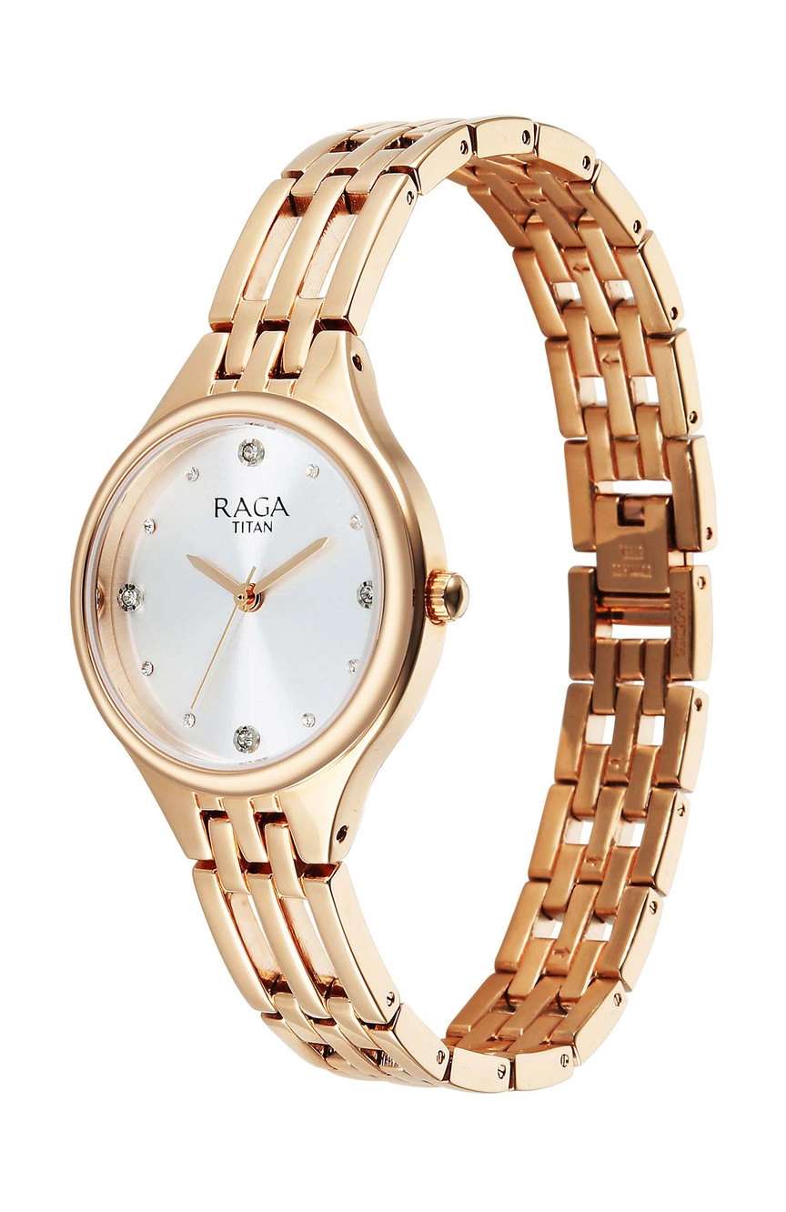 تيتان Analog Watch for Women